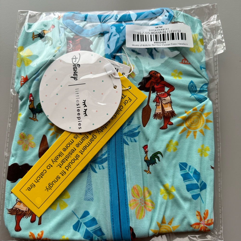 Little Sleepies Disney Moana Newborn Zippy